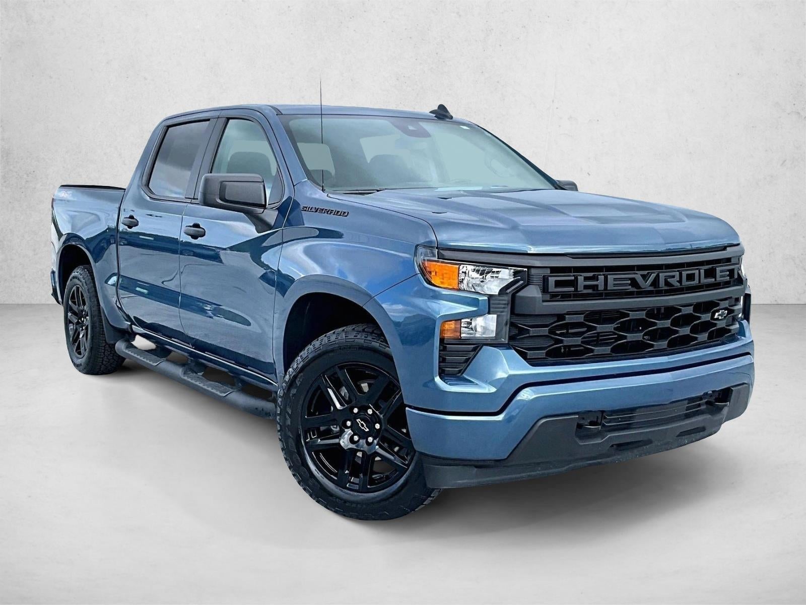 2024 Chevrolet Silverado 1500 Custom