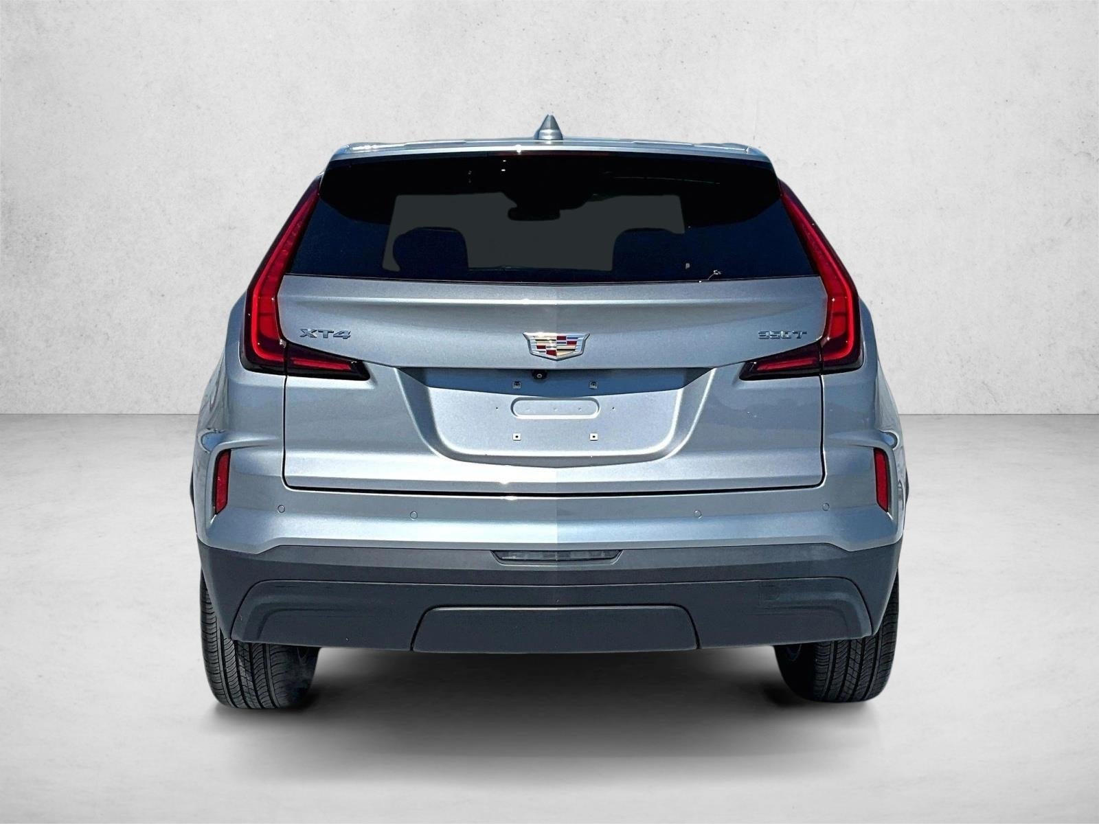 2024 Cadillac XT4 Luxury