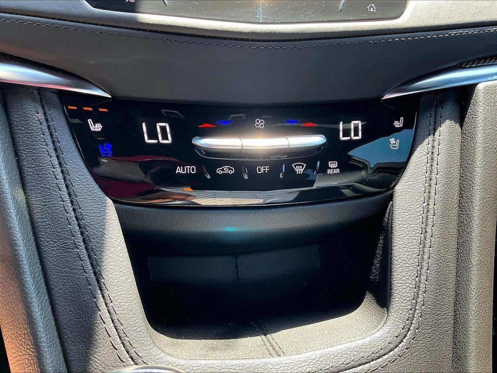 2024 Cadillac XT5 Sport