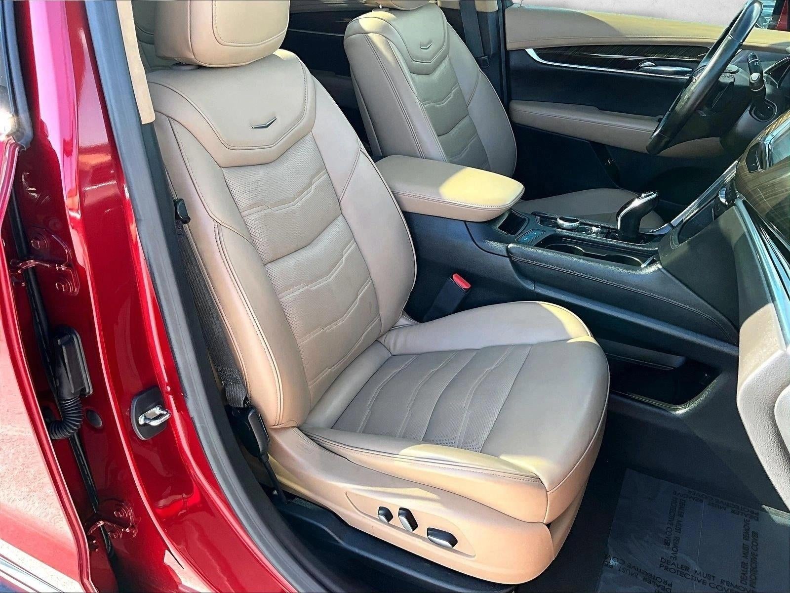 2022 Cadillac XT6 Premium Luxury