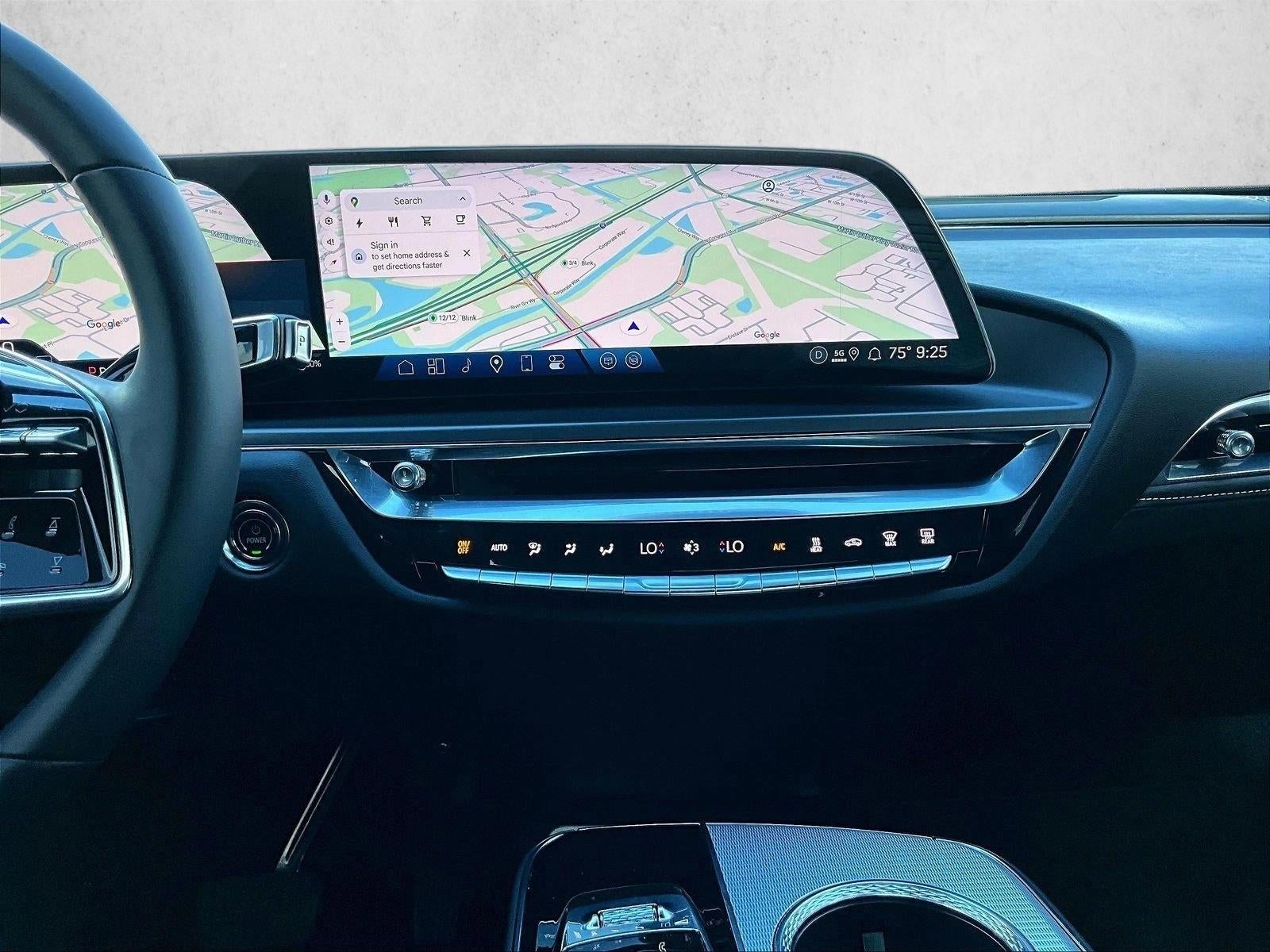 2024 Cadillac LYRIQ Tech