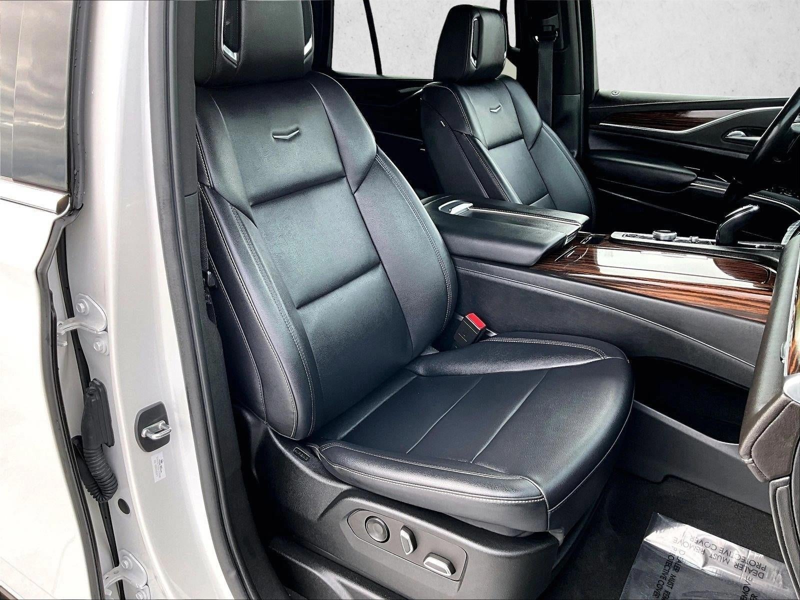 2023 Cadillac Escalade Luxury