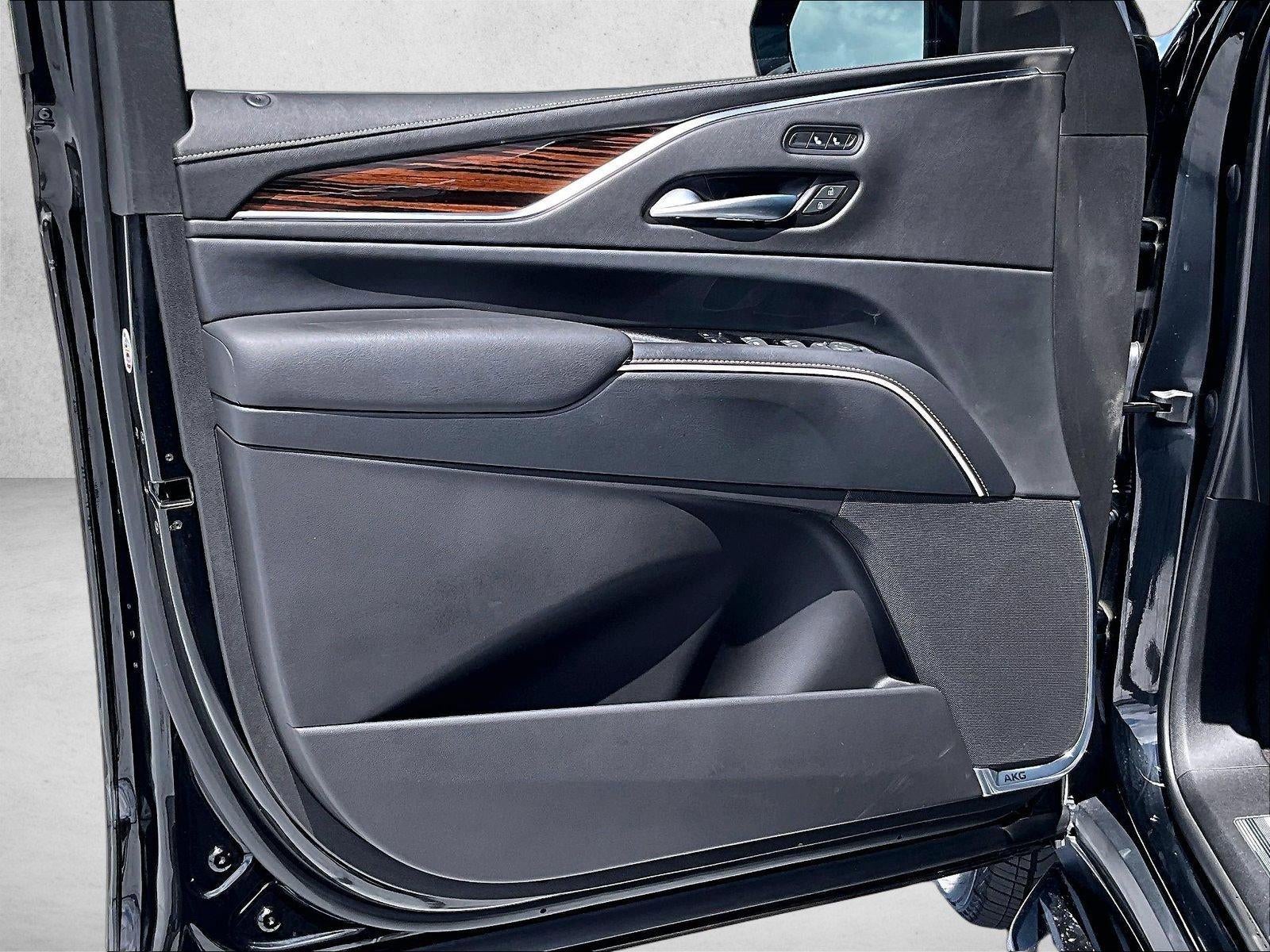 2023 Cadillac Escalade Luxury