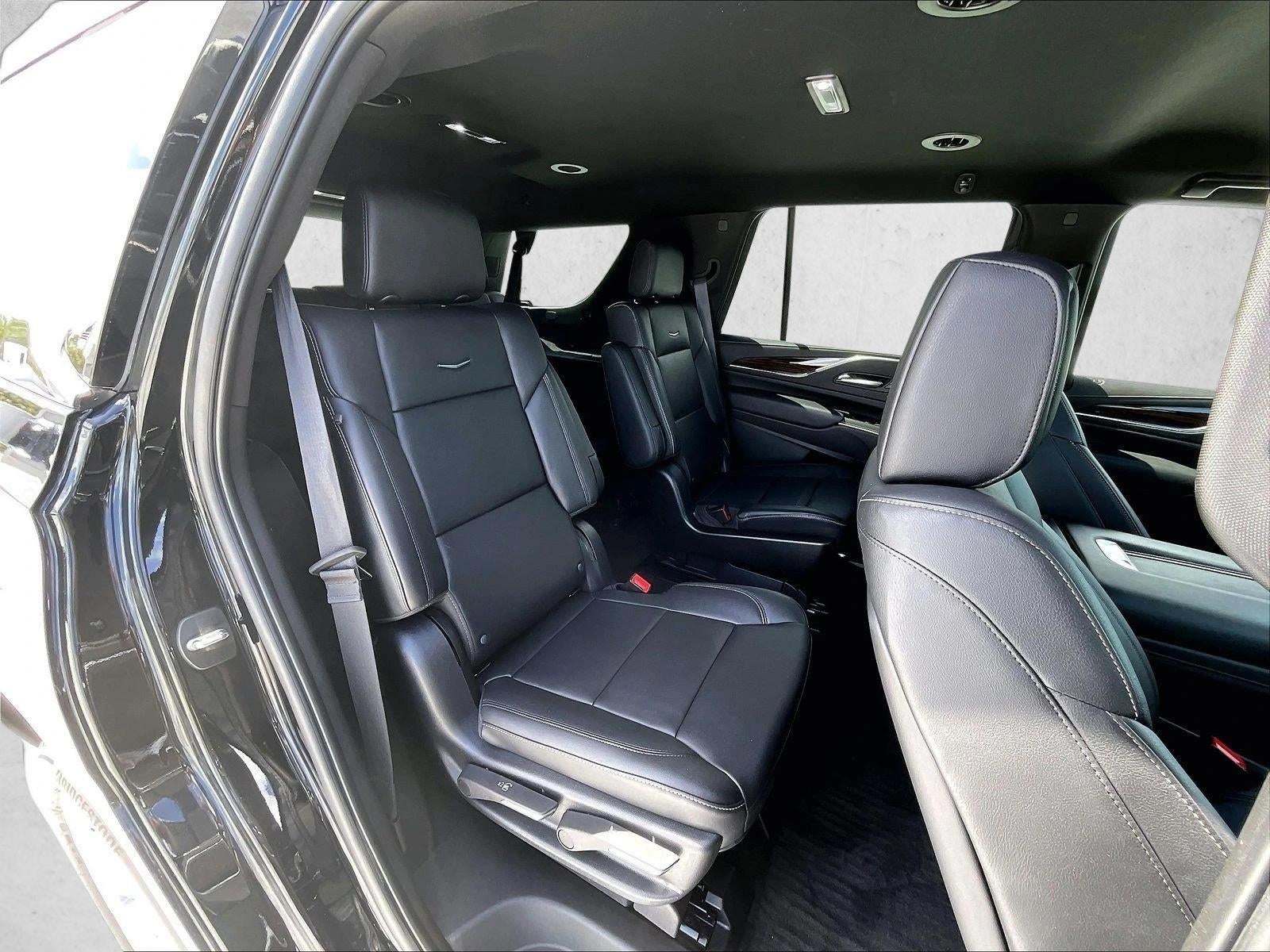 2023 Cadillac Escalade Luxury