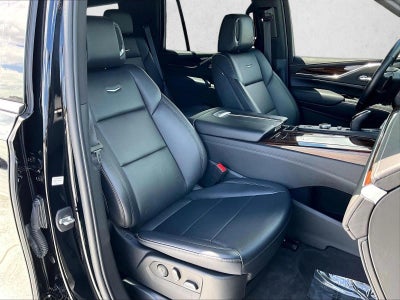 2023 Cadillac Escalade Luxury