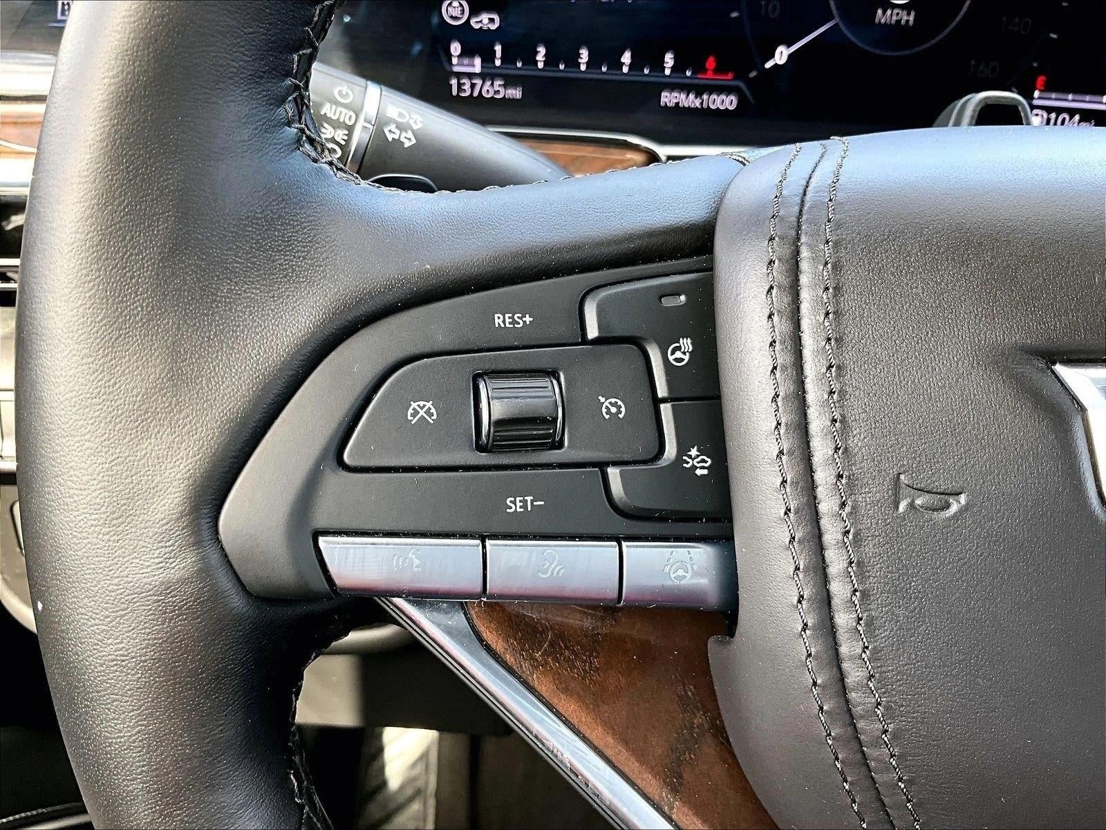 2024 Cadillac Escalade ESV Sport Platinum