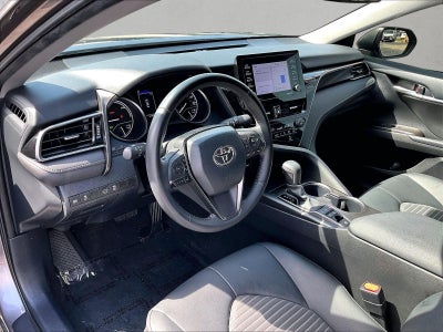2024 Toyota Camry Hybrid SE