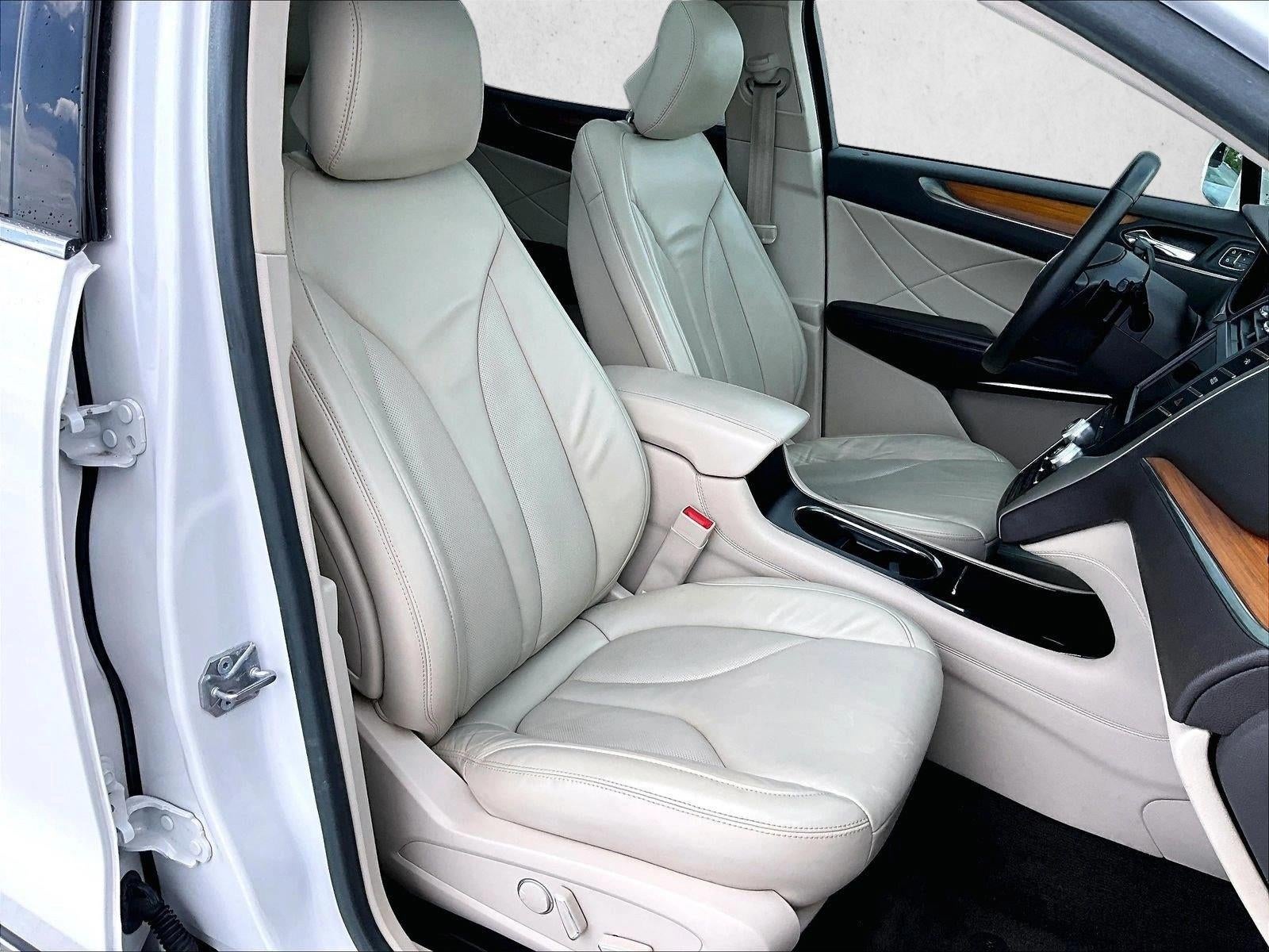 2017 Lincoln MKC Select