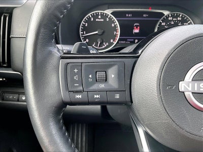 2023 Nissan Pathfinder SL