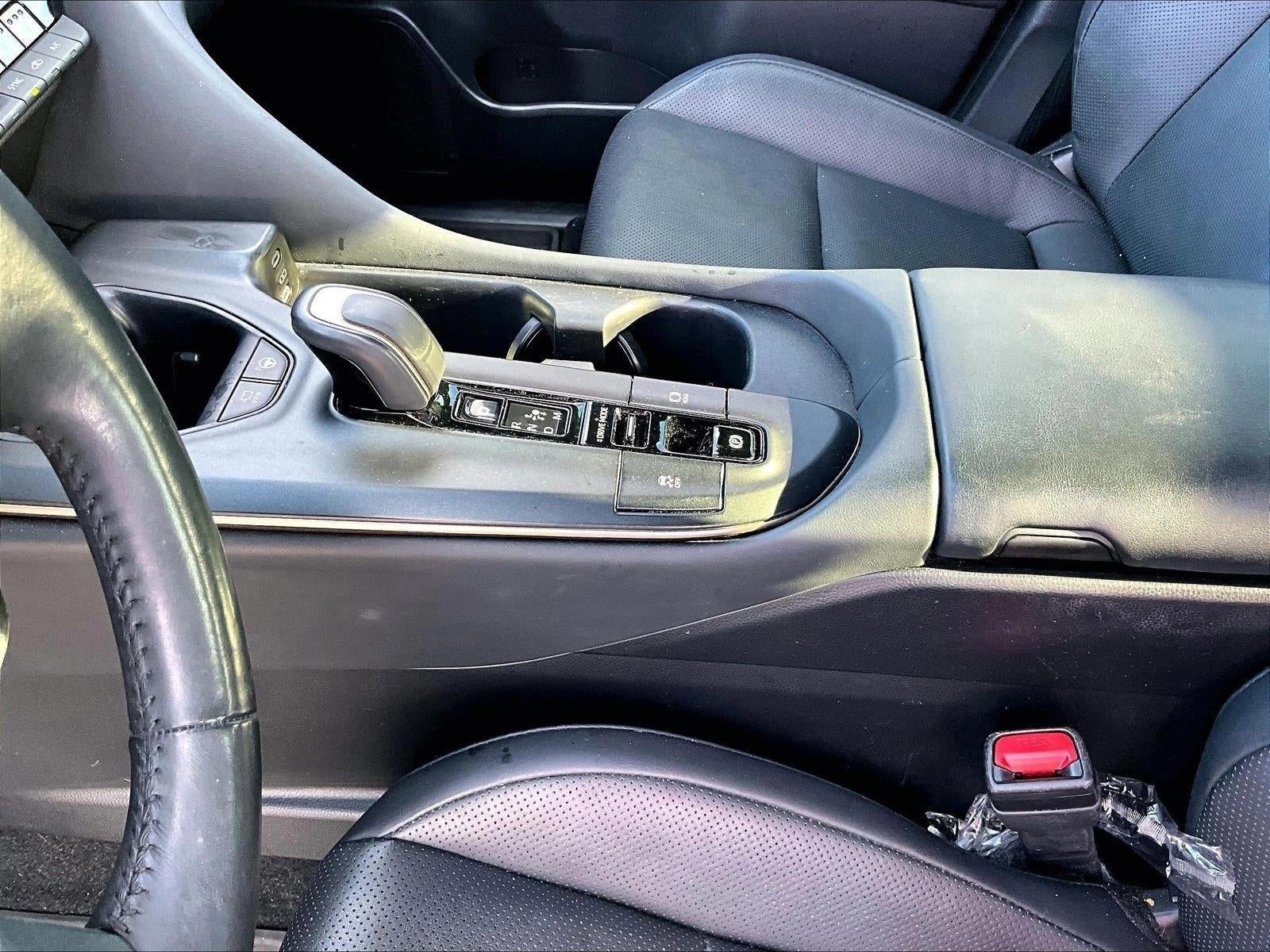 2023 Toyota Crown Platinum