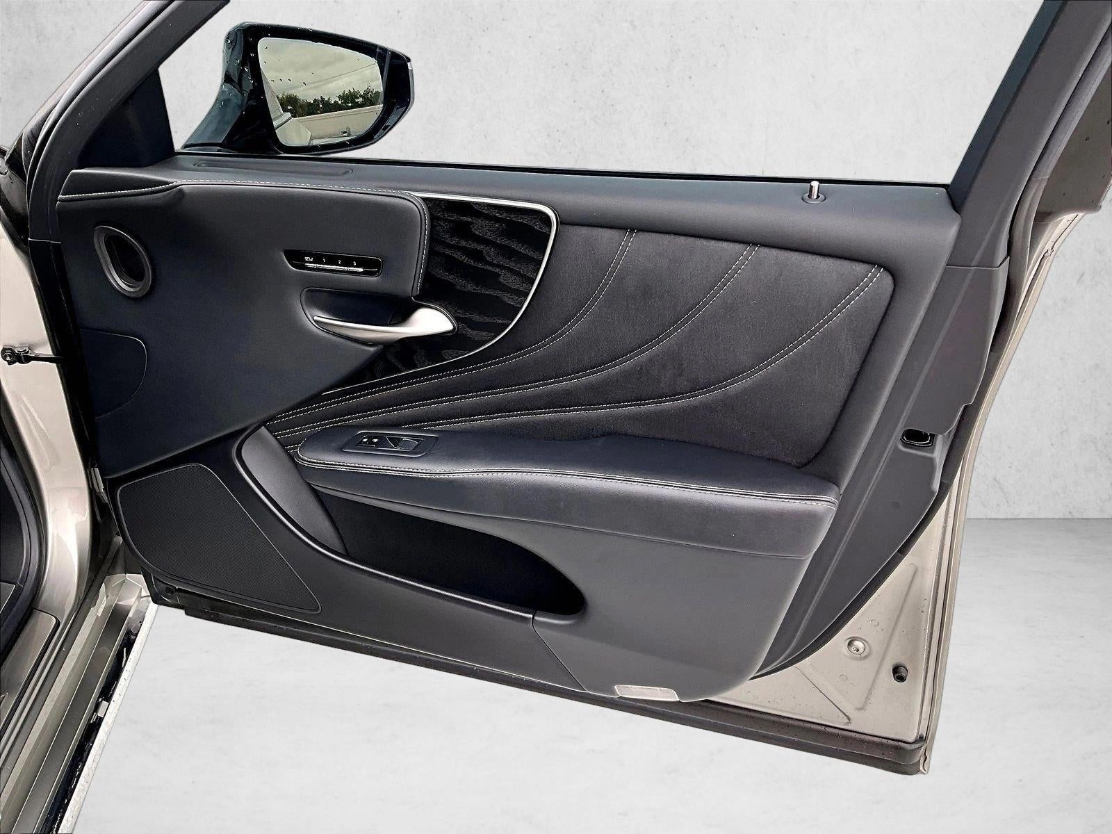 2021 Lexus LS 