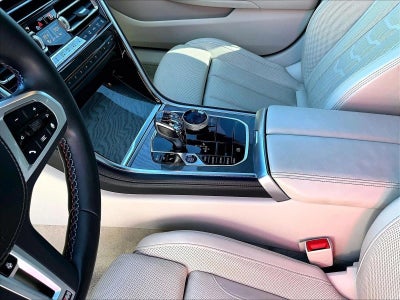 2024 BMW 8 Series M850i