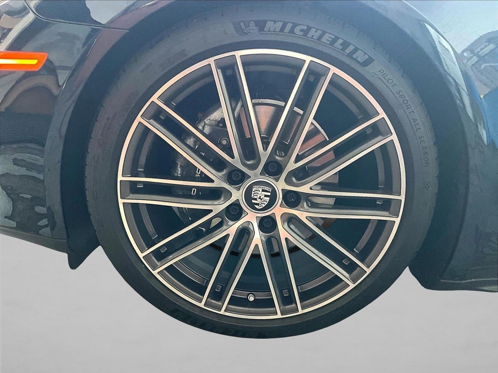 2021 Porsche Panamera Base