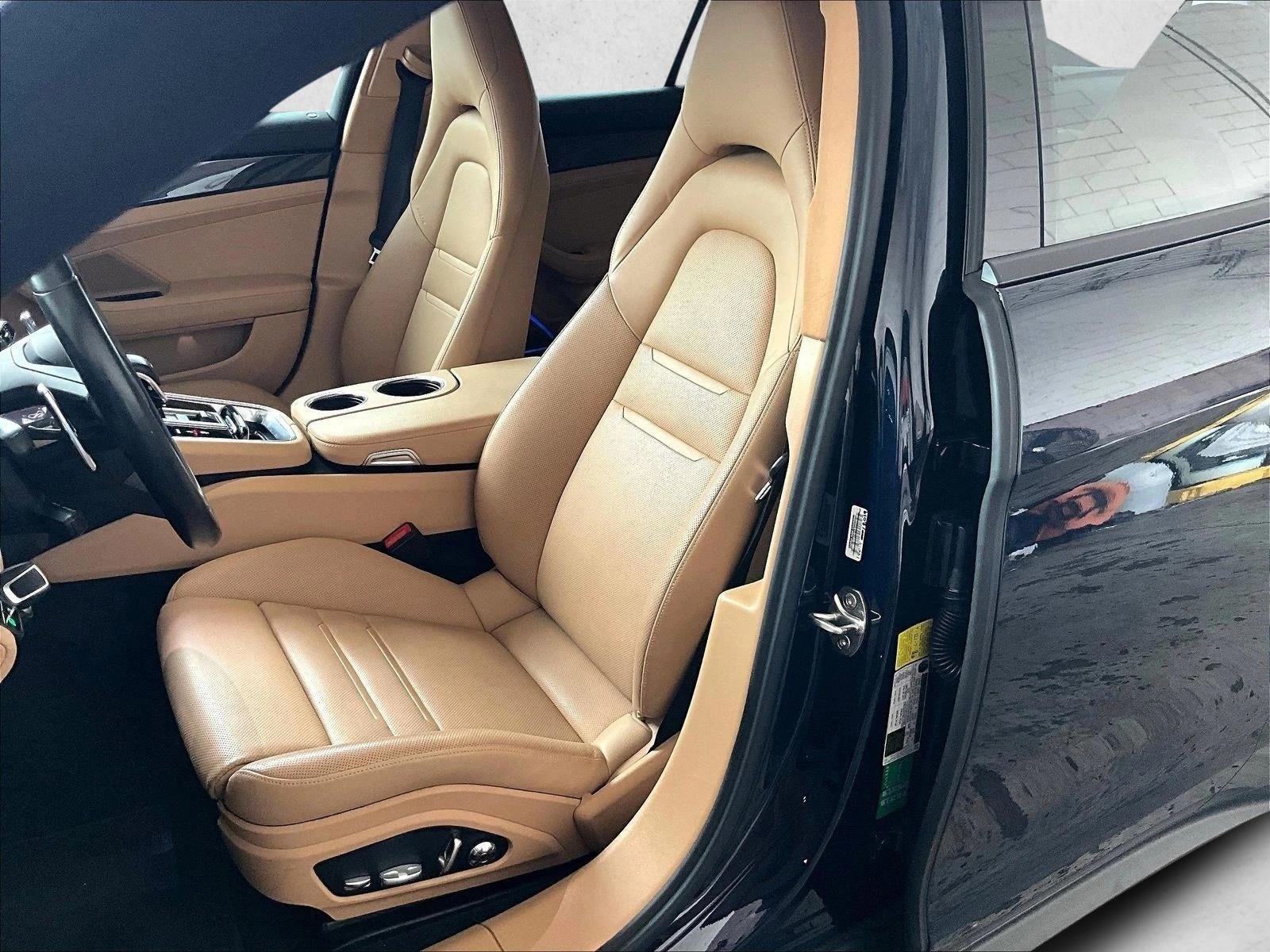 2021 Porsche Panamera Base