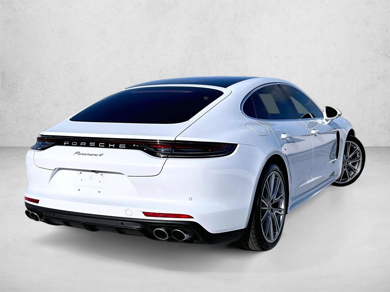 2023 Porsche Panamera Base