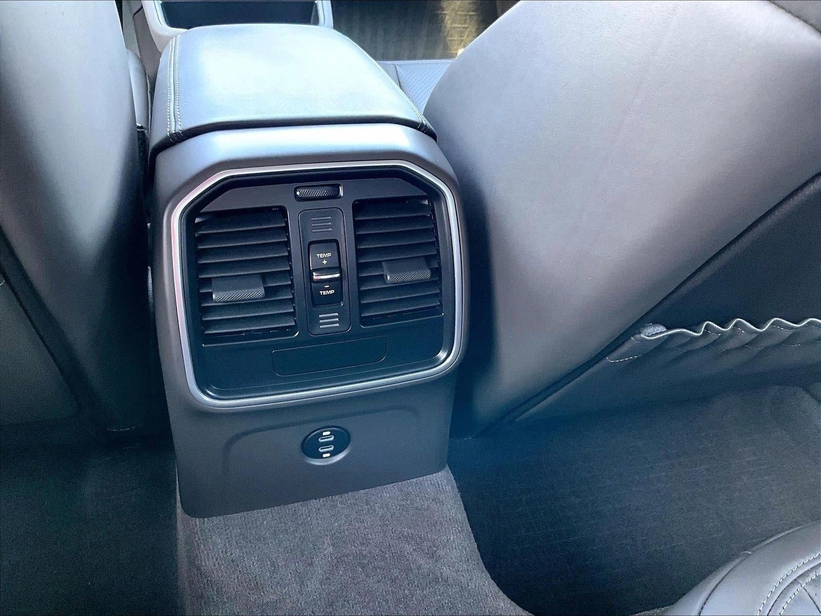 2022 Porsche Macan GTS