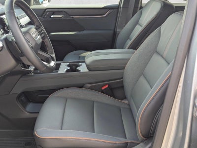 2025 GMC Acadia AT4