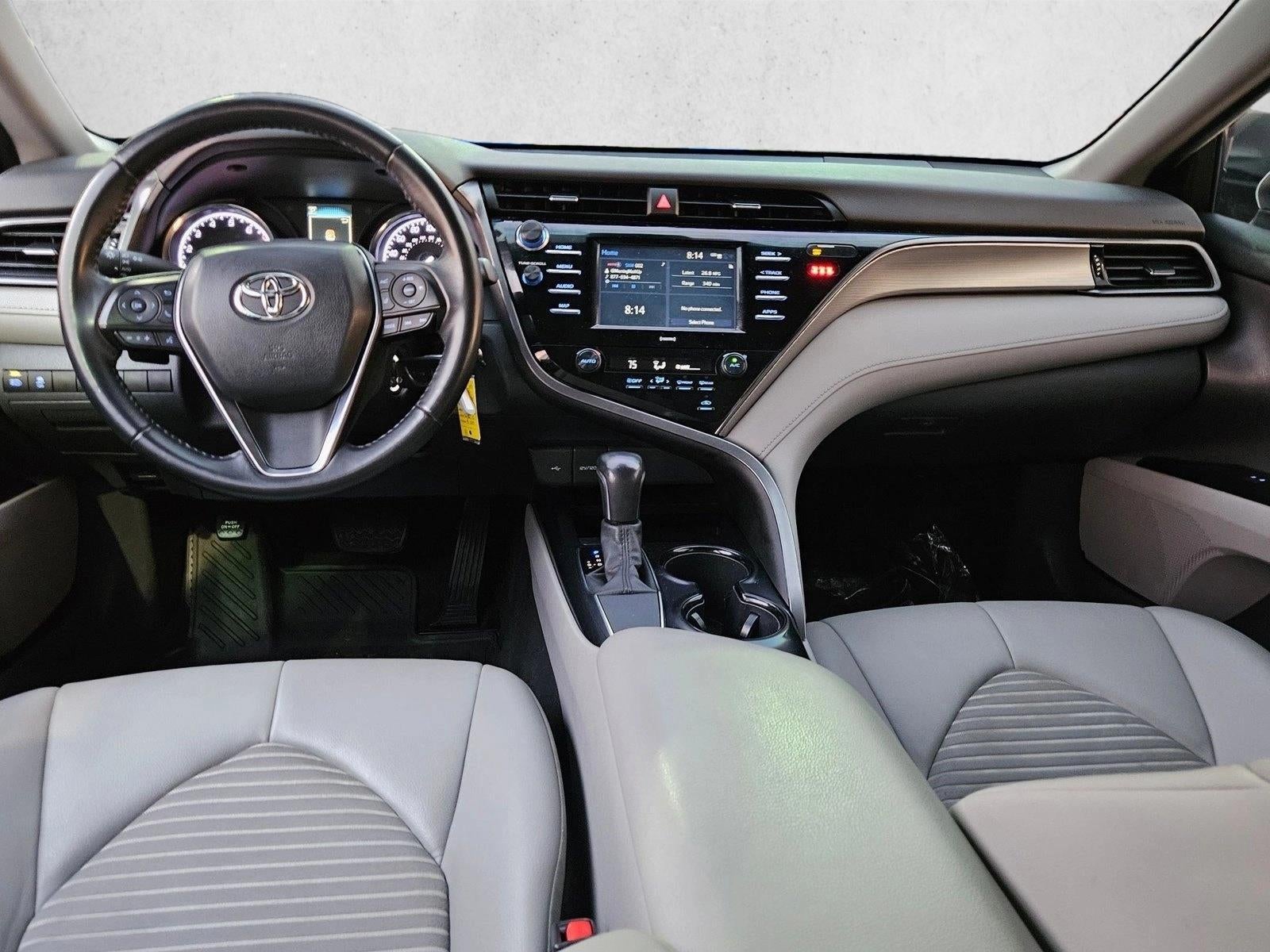 2020 Toyota Camry SE