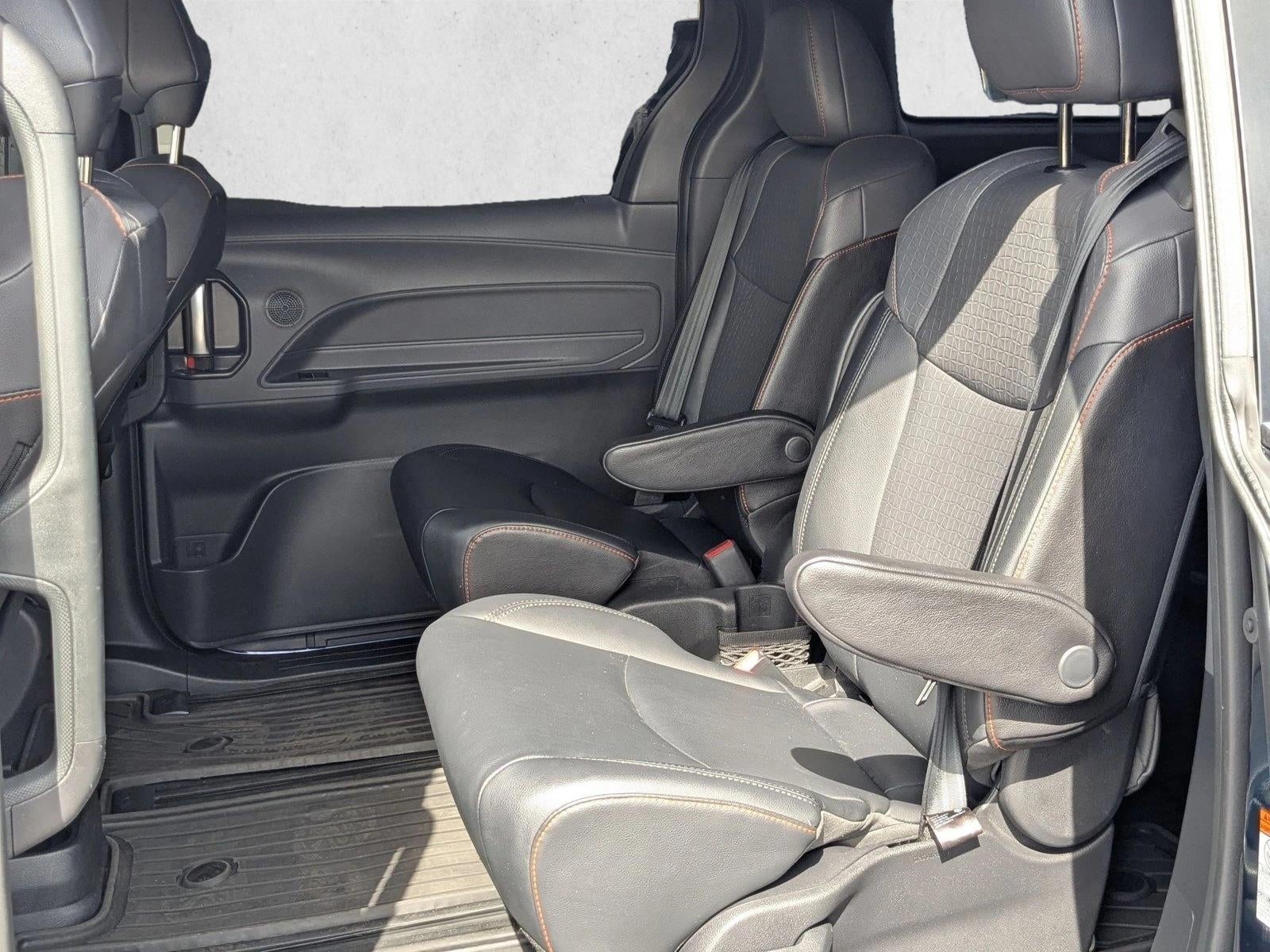 2021 Toyota Sienna XSE