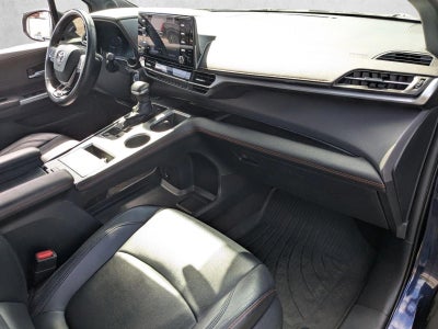 2021 Toyota Sienna XSE