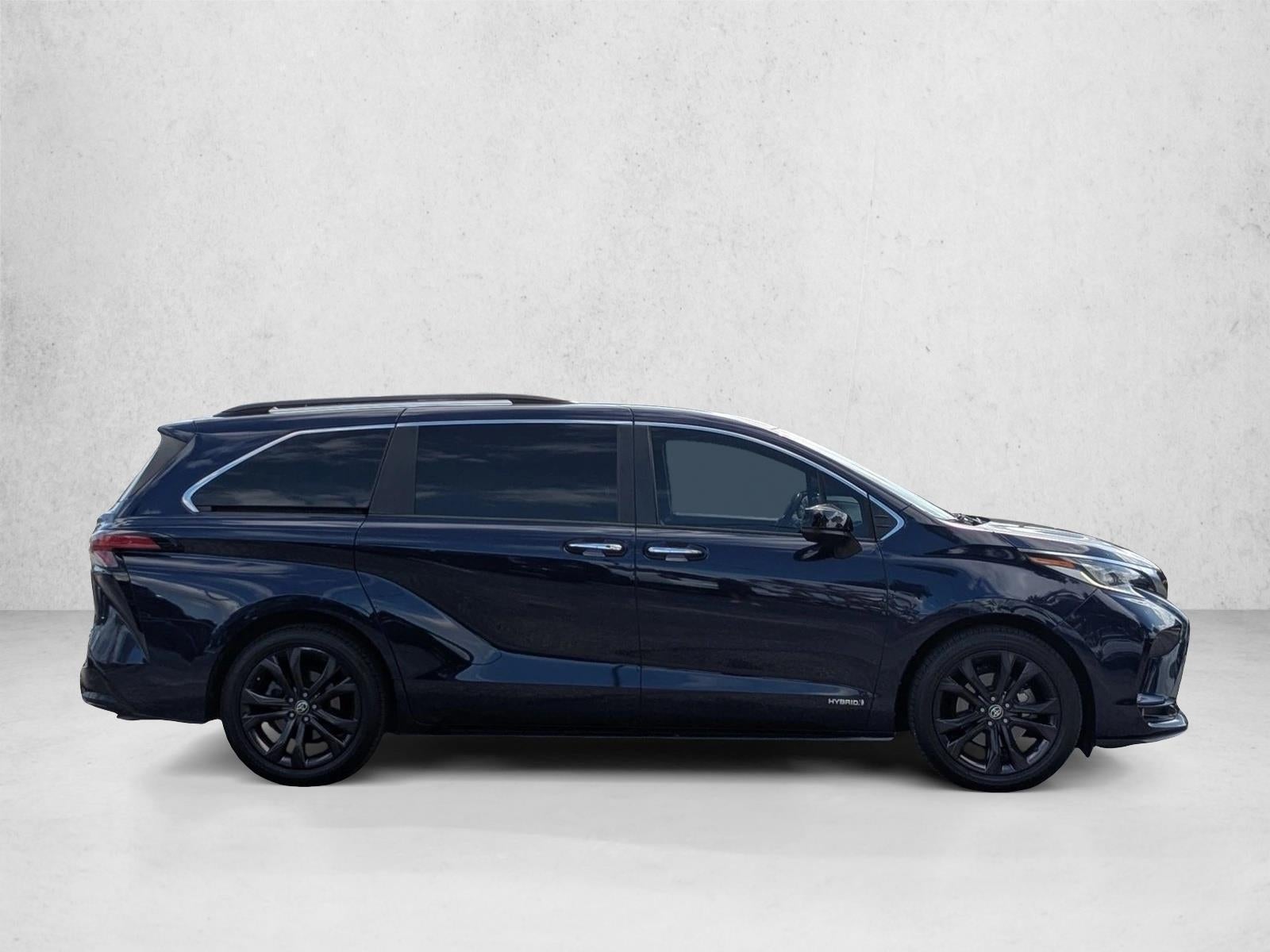 2021 Toyota Sienna XSE