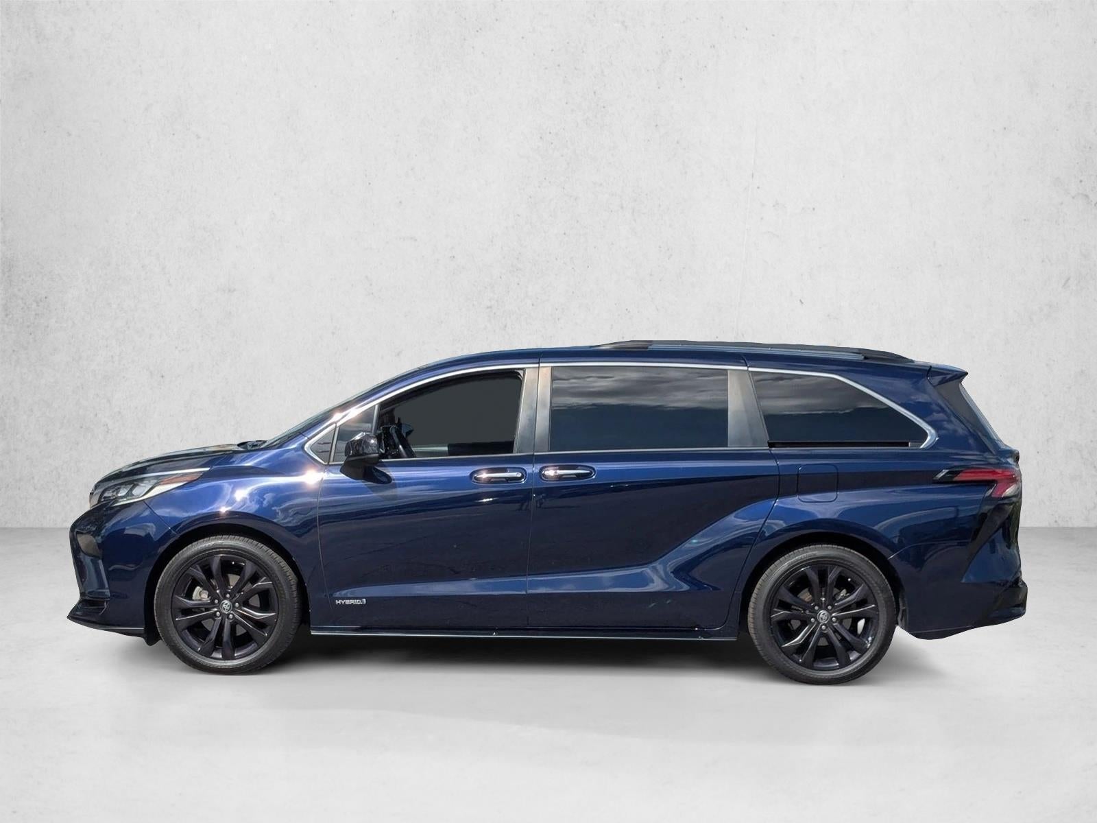 2021 Toyota Sienna XSE