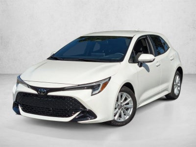 2025 Toyota Corolla Hatchback SE