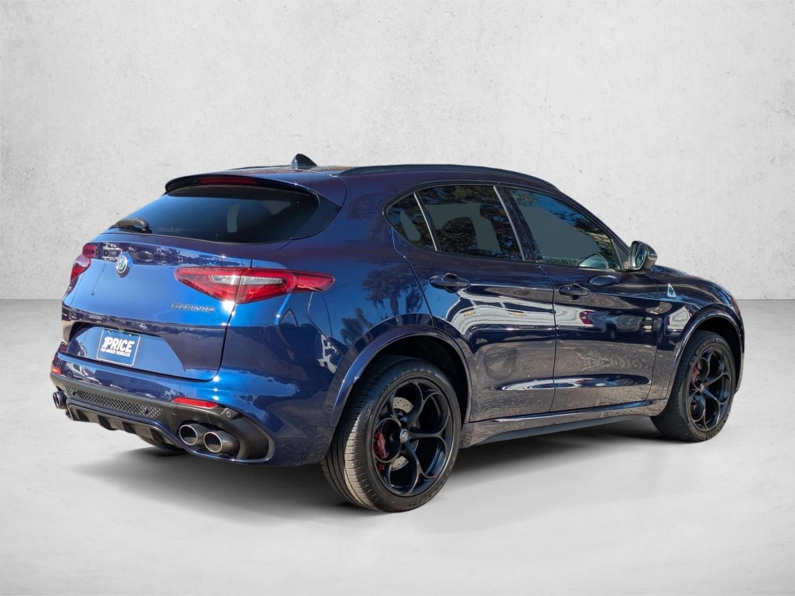 2020 Alfa Romeo Stelvio Quadrifoglio