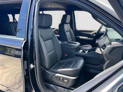 2024 Chevrolet Suburban LT