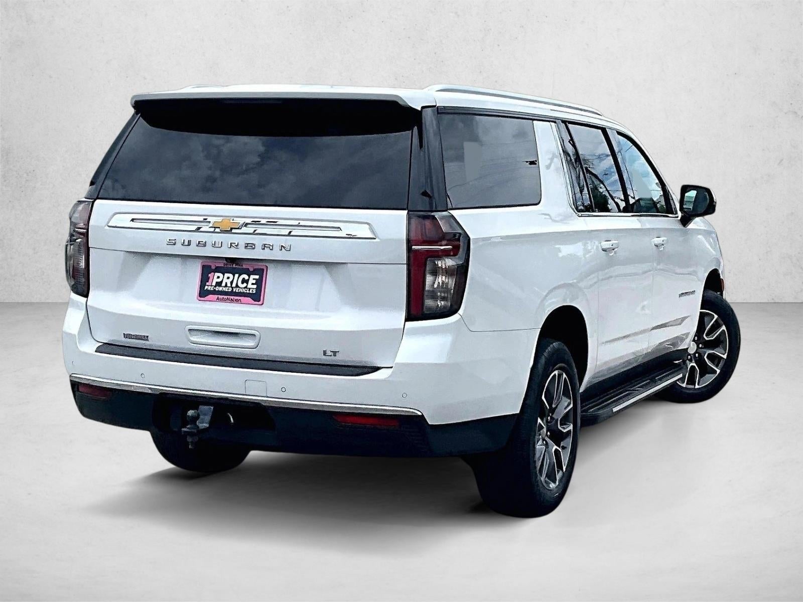 2023 Chevrolet Suburban LT
