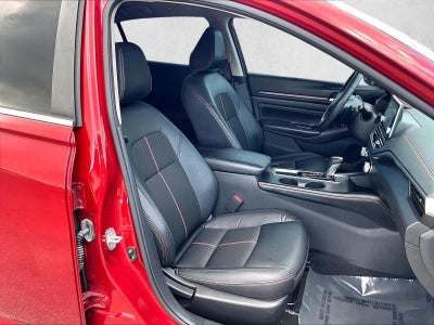 2022 Nissan Altima SR FWD