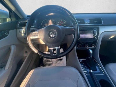 2015 Volkswagen Passat 1.8T Limited Edition