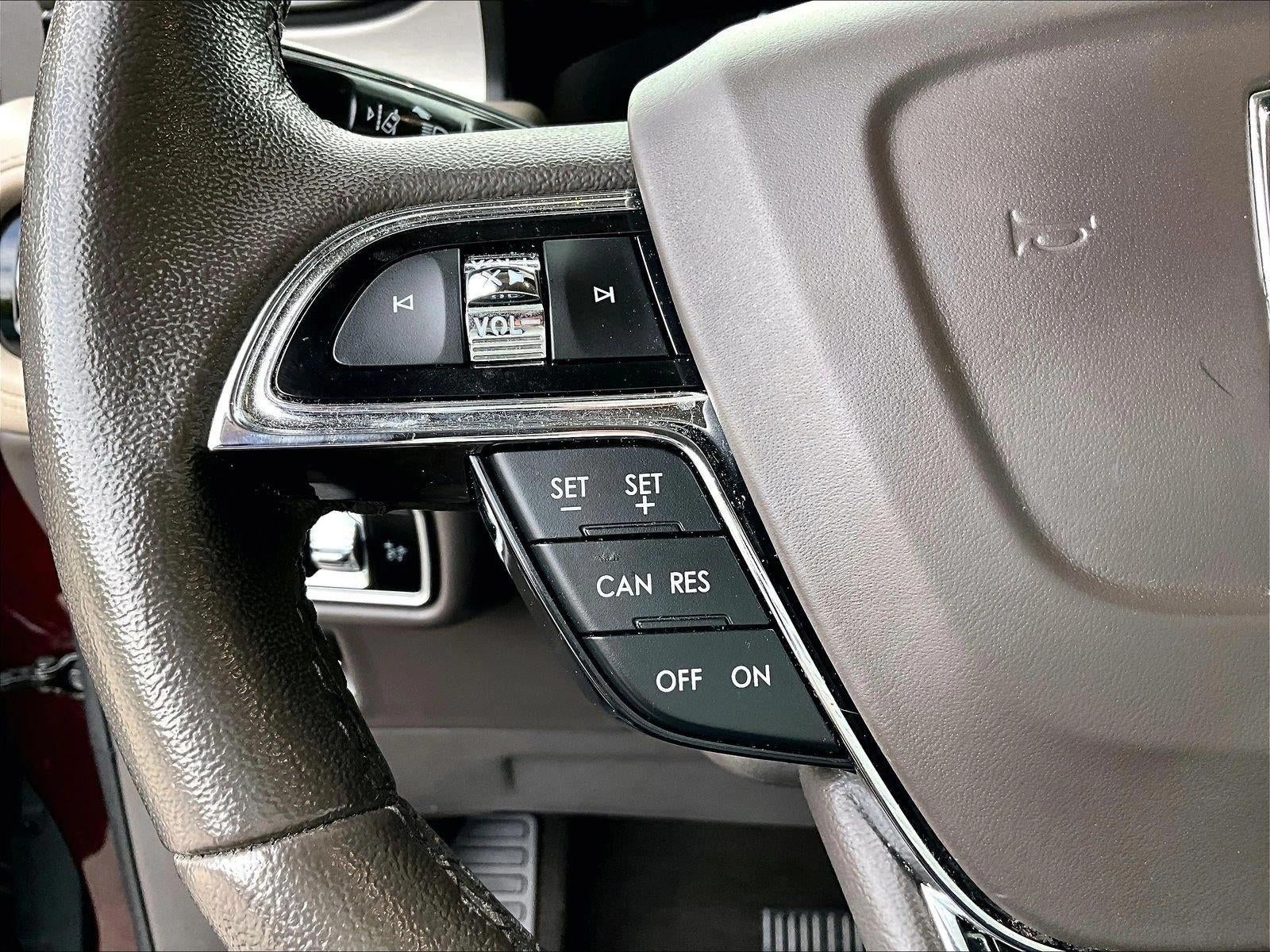 2023 Lincoln Nautilus Standard