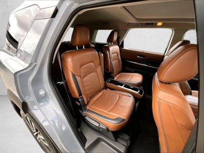 2024 Nissan Pathfinder Platinum 4WD