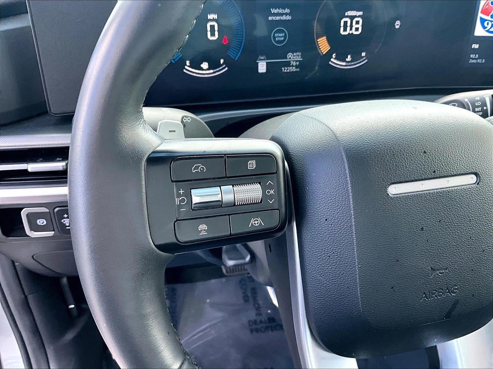 2025 Hyundai Santa Fe SE