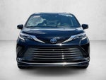 2025 Toyota Sienna Platinum