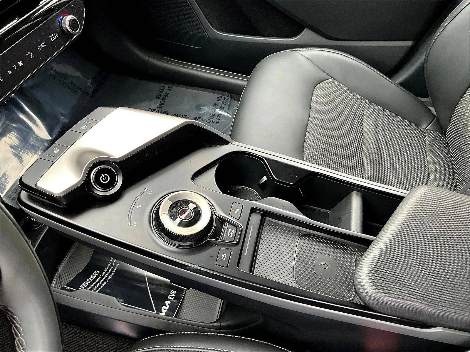 2025 Kia EV6 Light