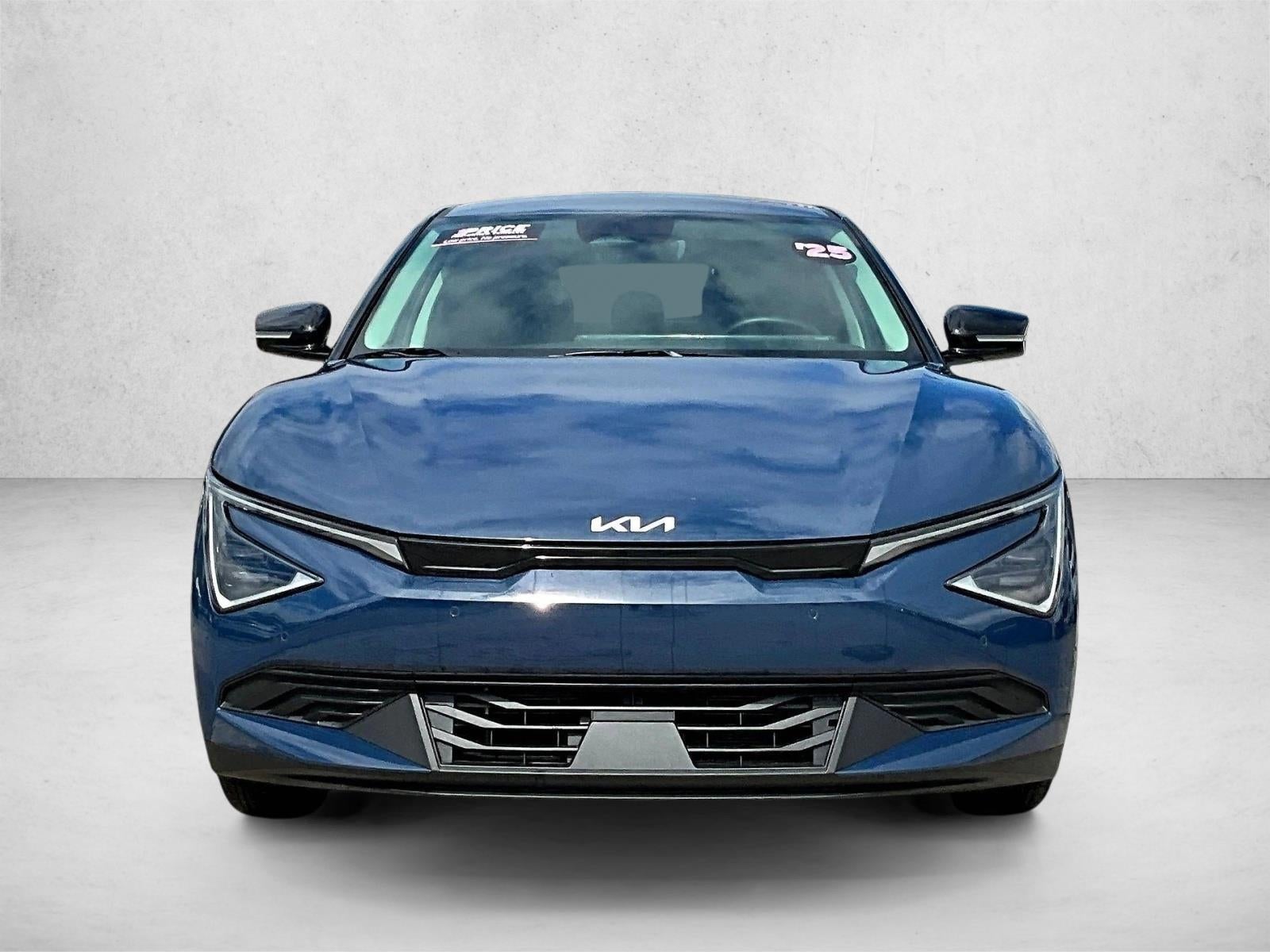 2025 Kia EV6 Light
