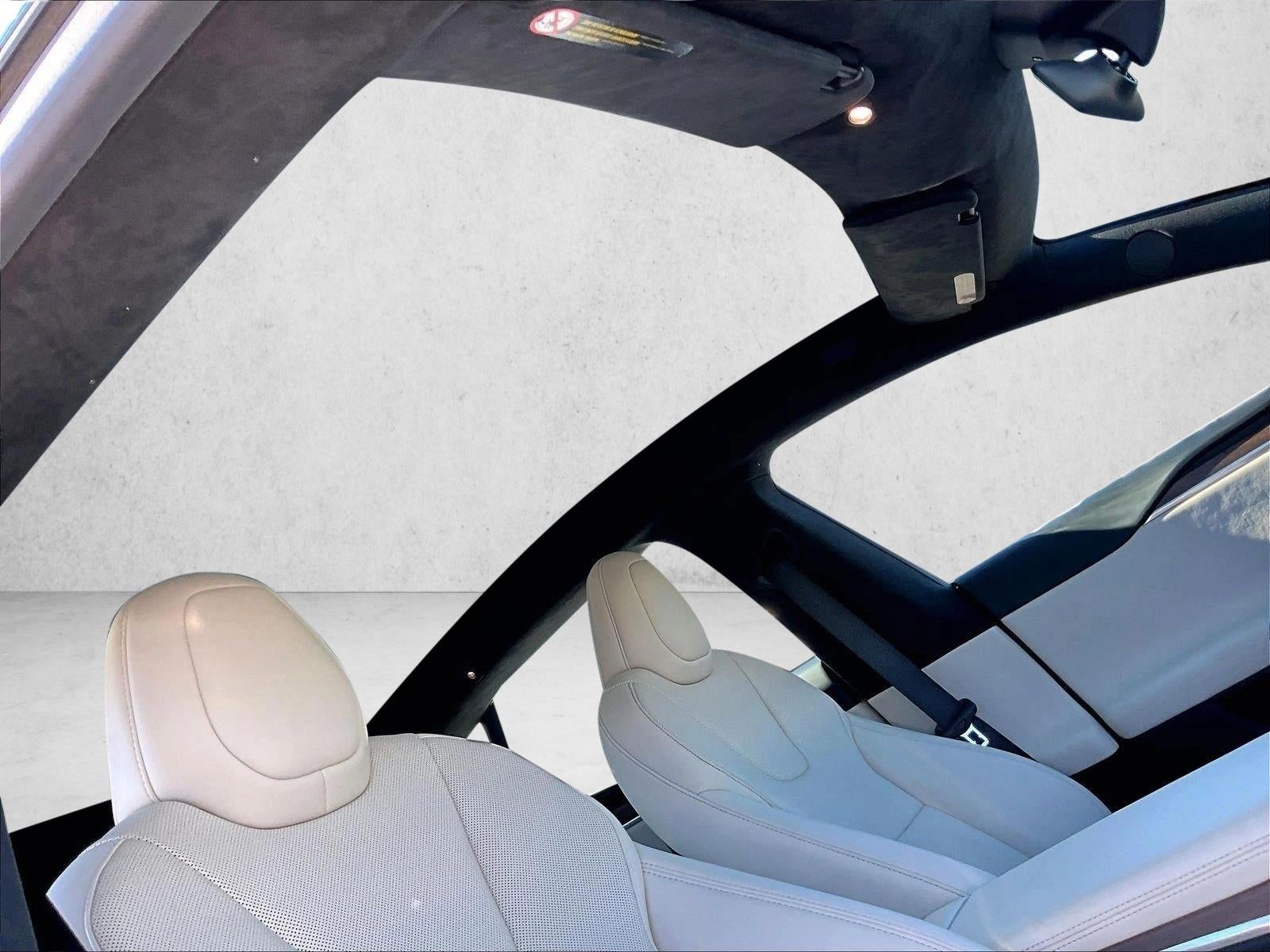 2023 Tesla Model S Base