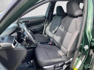2025 Toyota Corolla Cross LE