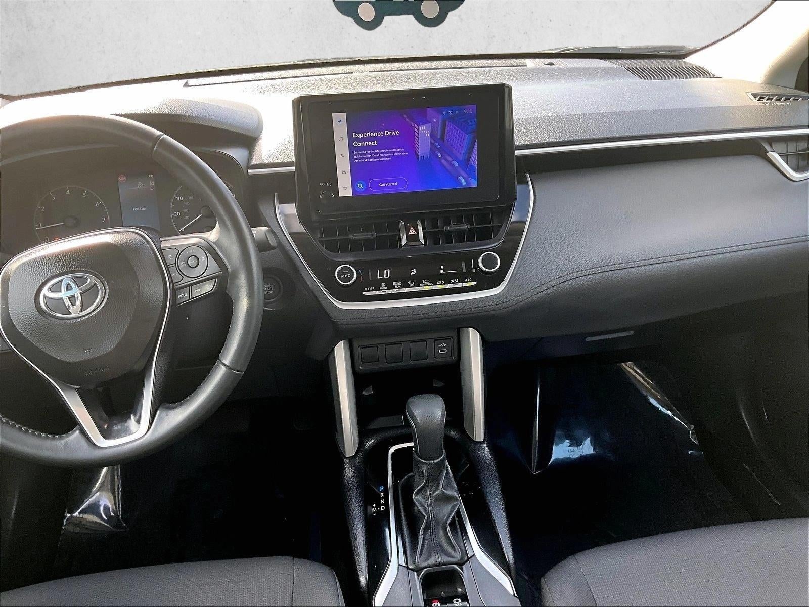 2025 Toyota Corolla Cross LE