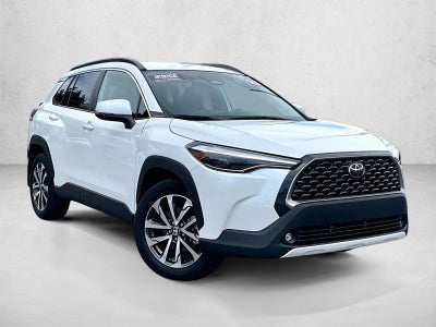 2023 Toyota Corolla Cross XLE