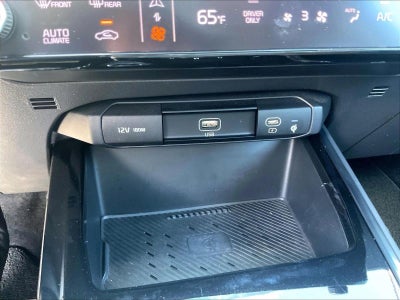 2023 Kia Niro Plug-In Hybrid EX
