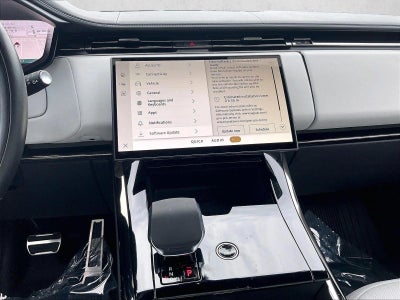 2024 Land Rover Range Rover Sport SE