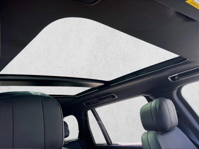 2024 Land Rover Range Rover SE