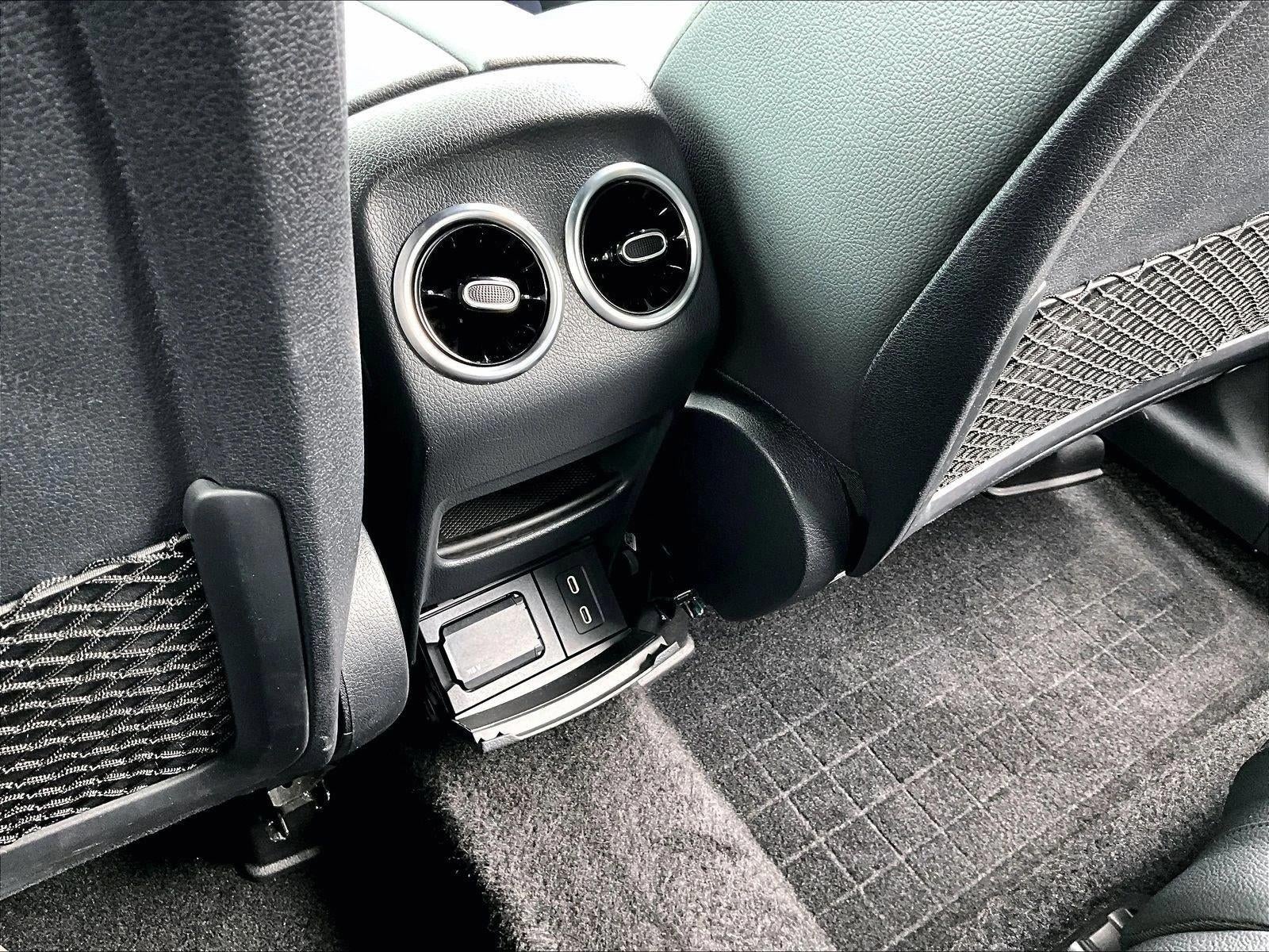 2024 Mercedes-Benz GLB GLB 250