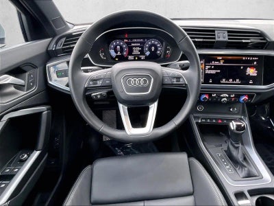 2025 Audi Q3 Premium 45 TFSI S line quattro Tiptronic