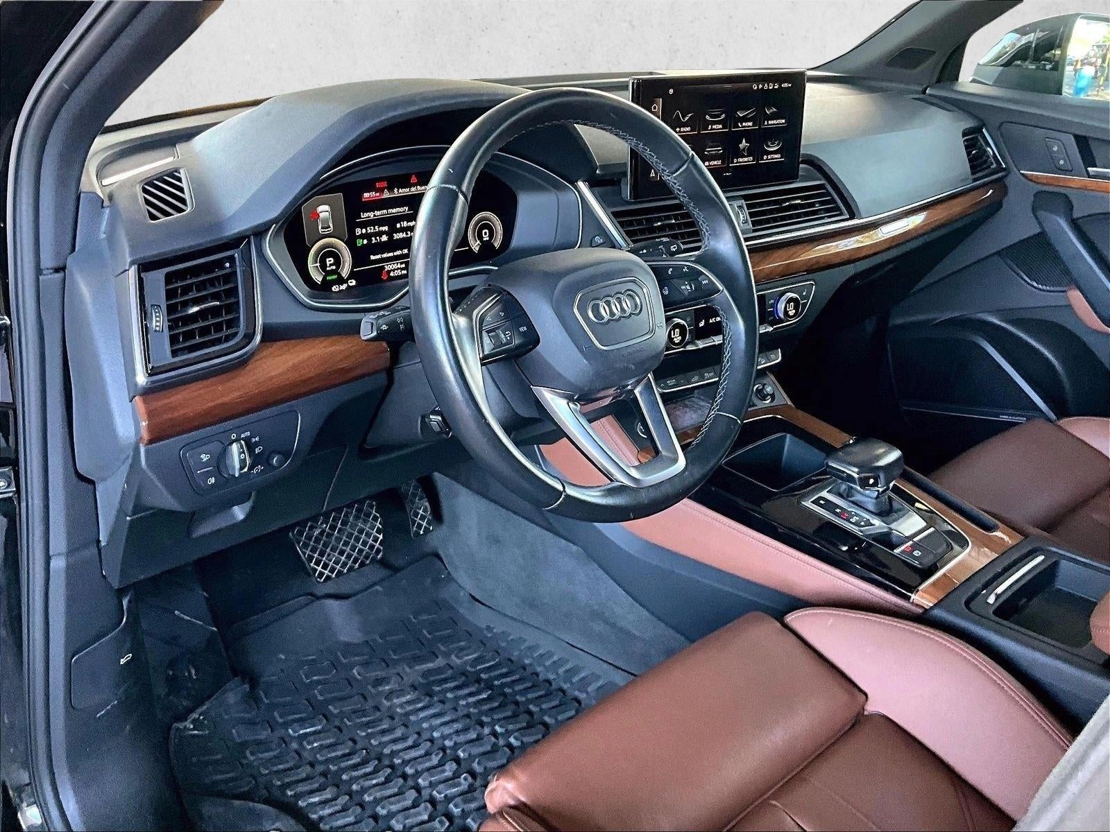 2022 Audi Q5 S line Premium Plus