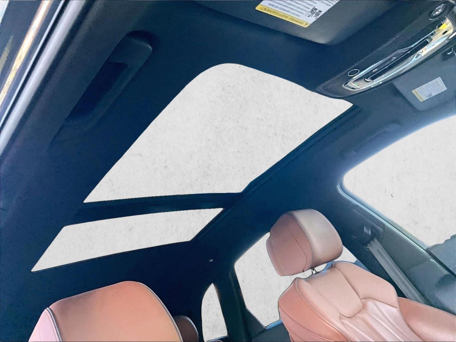 2022 Audi Q5 S line Premium Plus