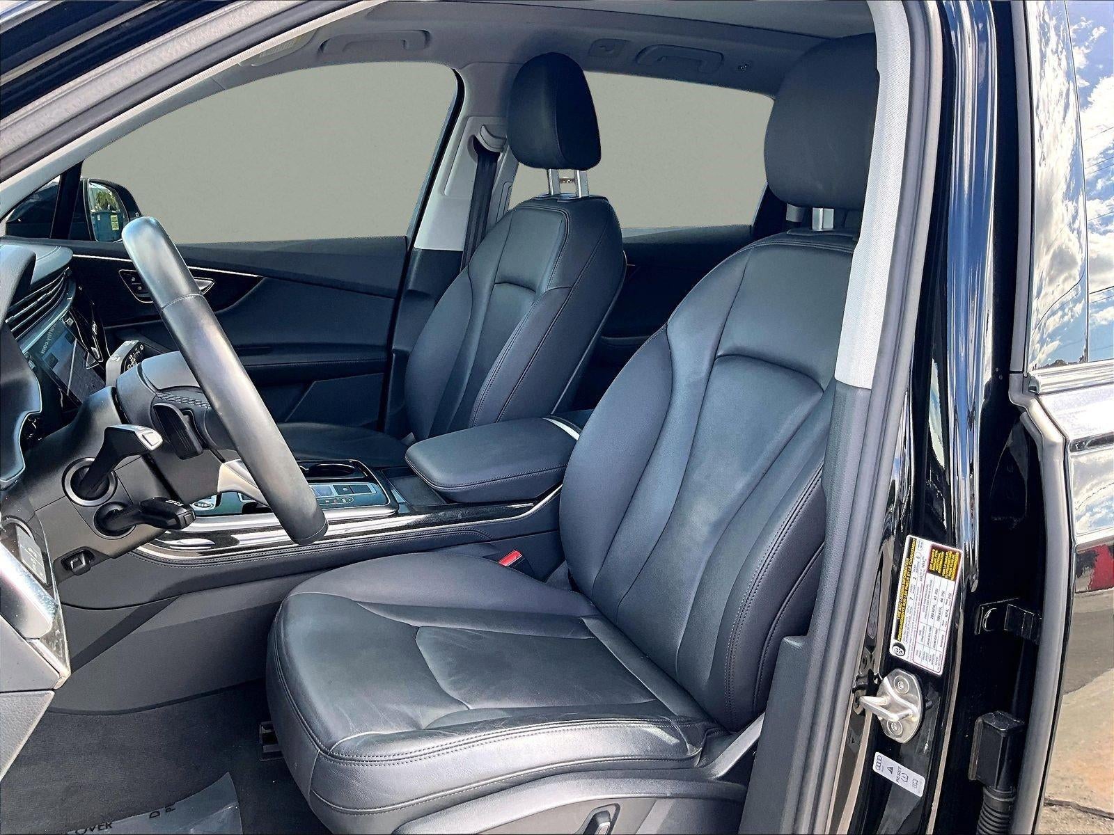 2023 Audi Q7 Premium Plus